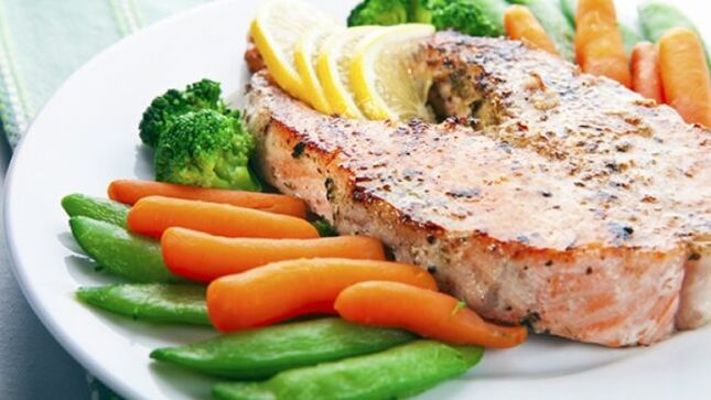 pescado y verduras para una dieta cetogenica